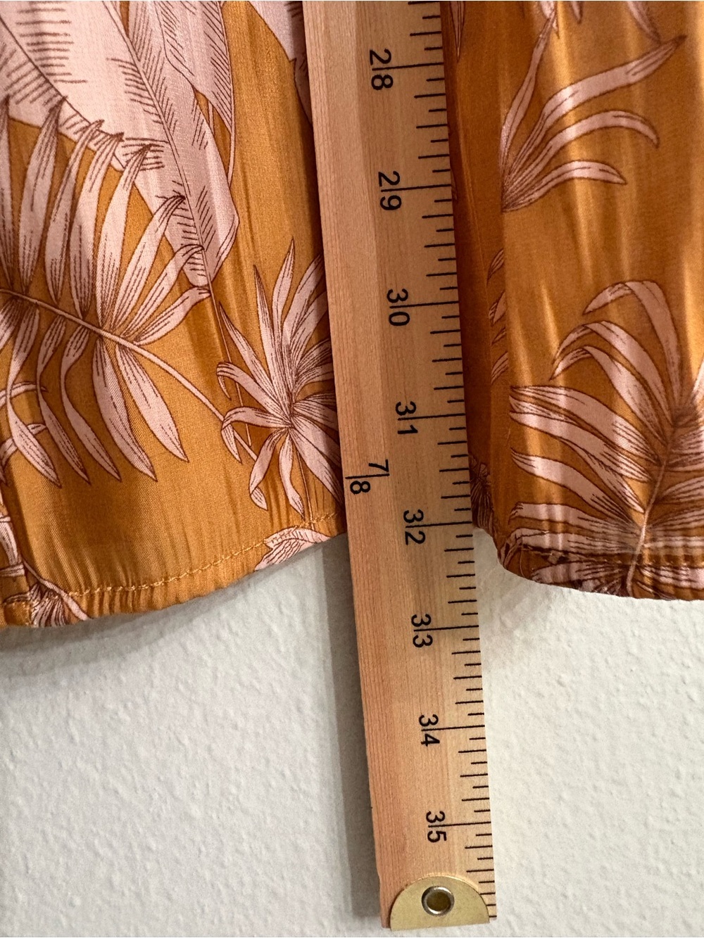 Bailey 44 Pleated Skirt Size Medium Jungle Tropical Modest tiger Lion - Picture 5 of 8